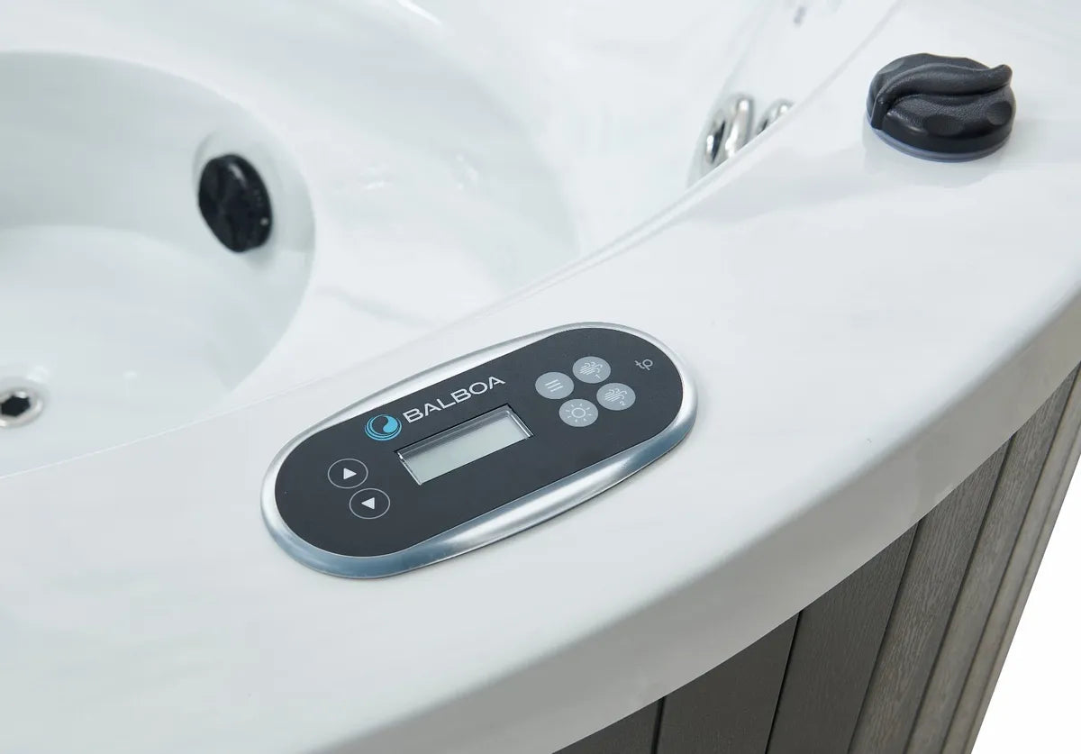 Orta spa – 4 plazas – 20 chorros de masaje – Plug & Play – Control Balboa – preparado para bomba de calor