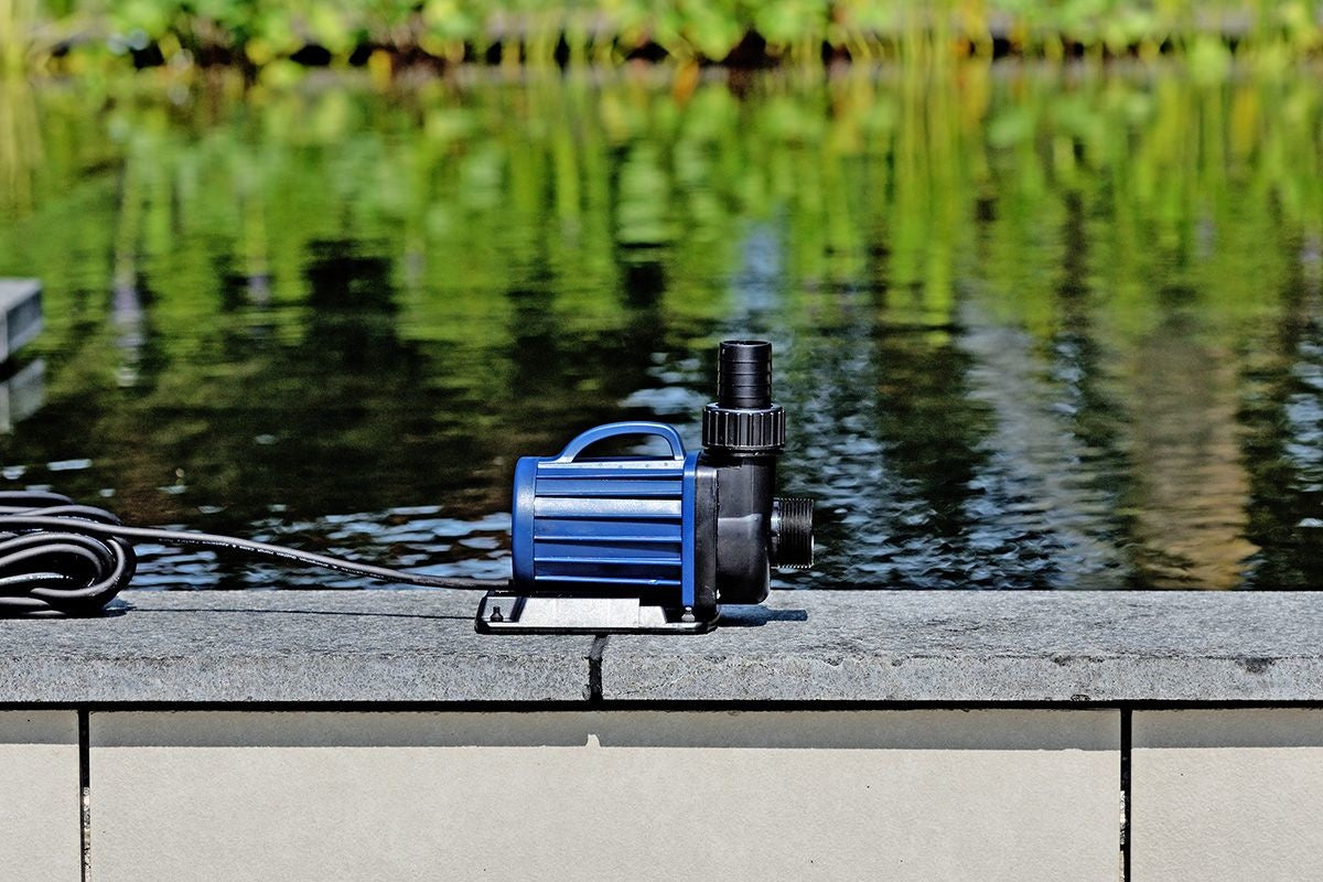 Pompa per vasca DM 8.000 LV 12 V - AquaForte